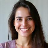 Headshot of student Isabela Ferraz, testimonial participant